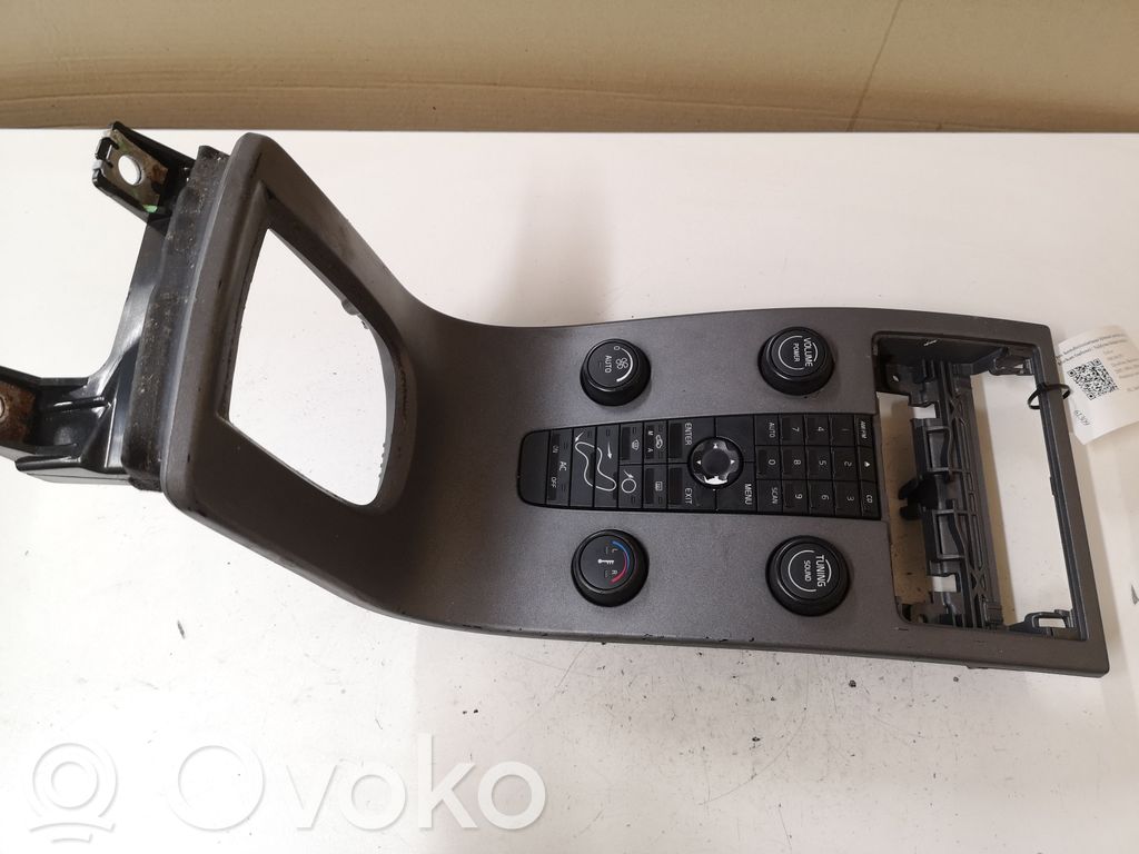 Volvo S40 Oro kondicionieriaus/ klimato/ pečiuko valdymo blokas (salone) 