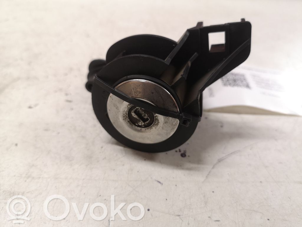 Jaguar XF X250 Tailgate exterior lock 