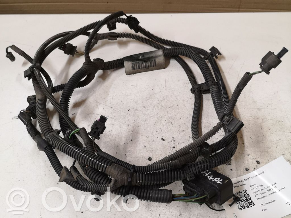 Volvo V40 Parking sensor (PDC) wiring loom 
