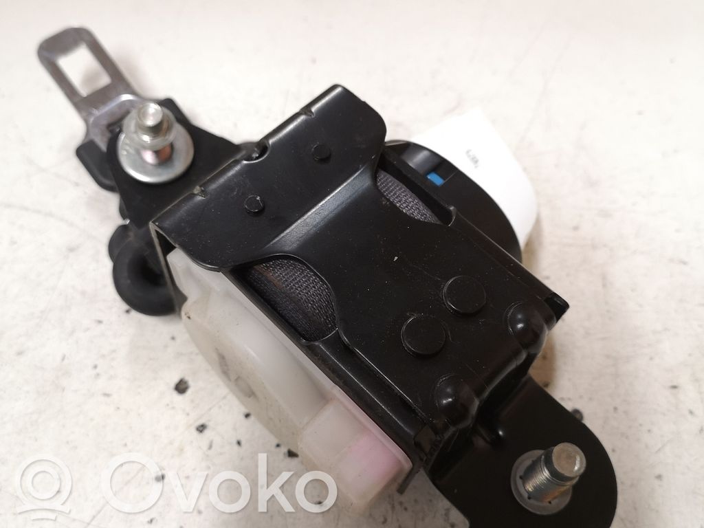 Mazda 6 Middle seatbelt (rear) 