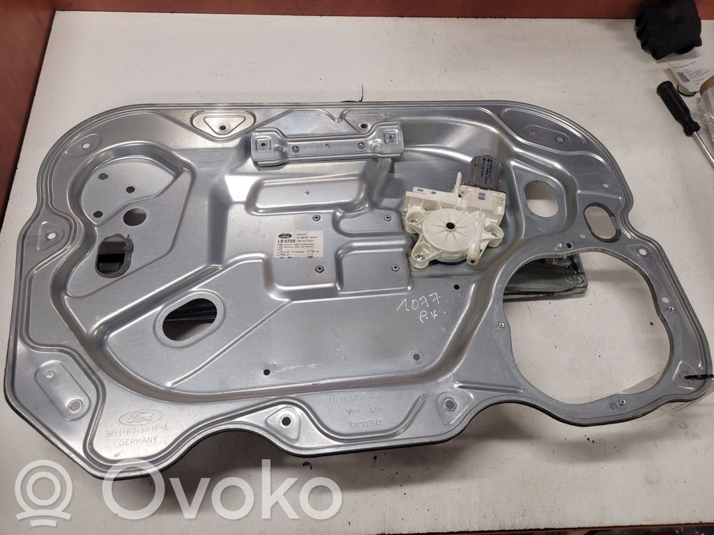 Ford Focus C-MAX Macara ușă față cu motor 