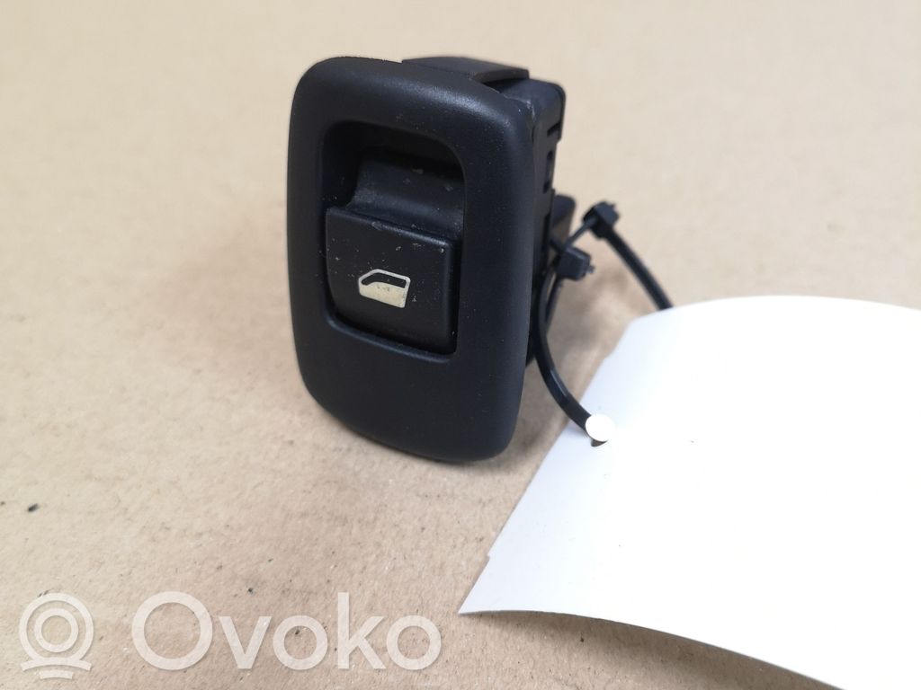 Electric window control switch   96515962XT