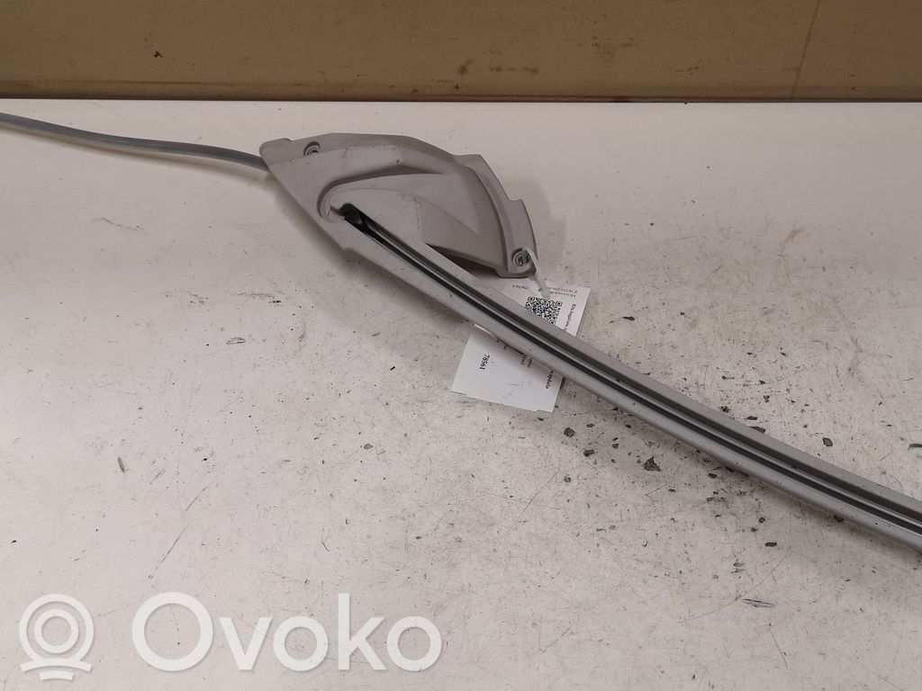 Mercedes-Benz E W211 Inne elementy wykończenia bagażnika 