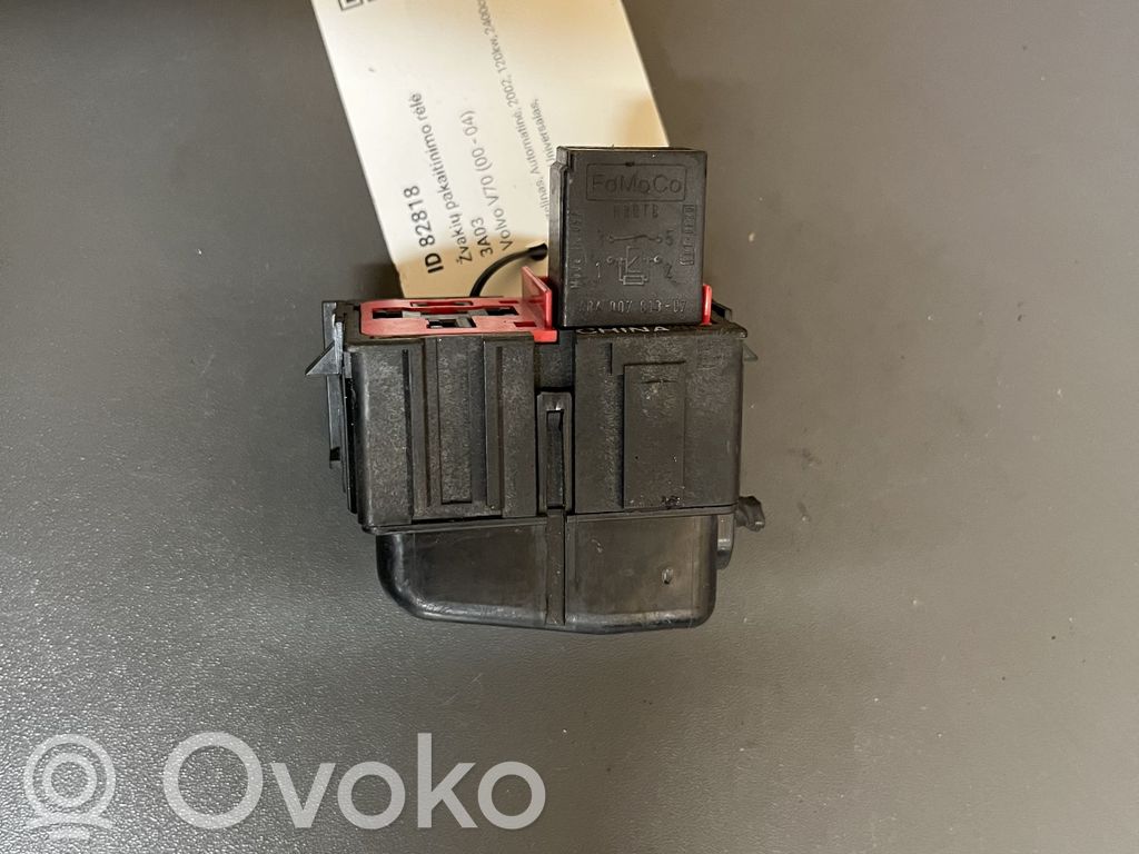 Volvo V70 Glow plug pre-heat relay 