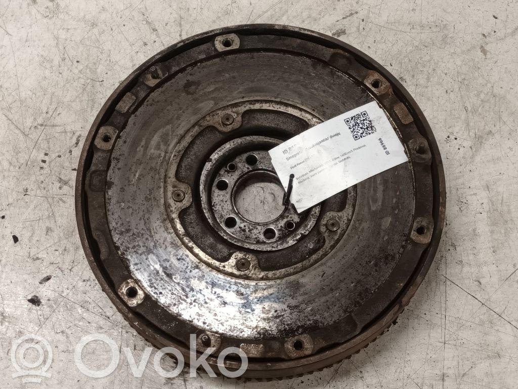 Dual mass flywheel