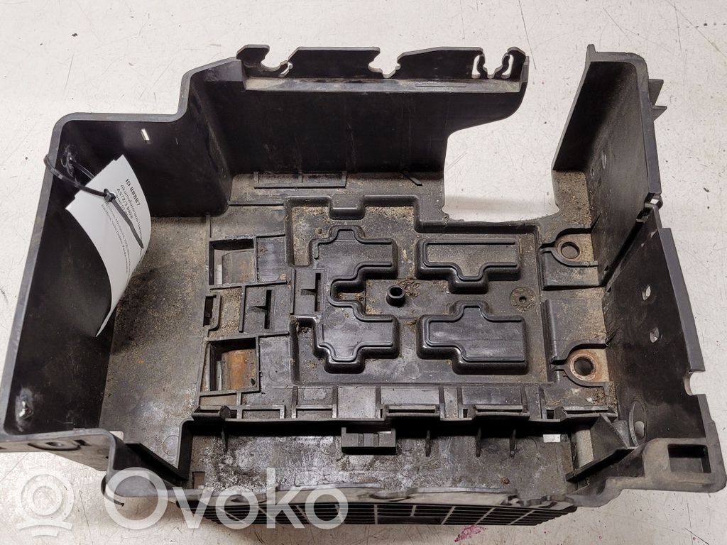 Citroen C3 Akumuliatoriaus tvirtinimo padas 