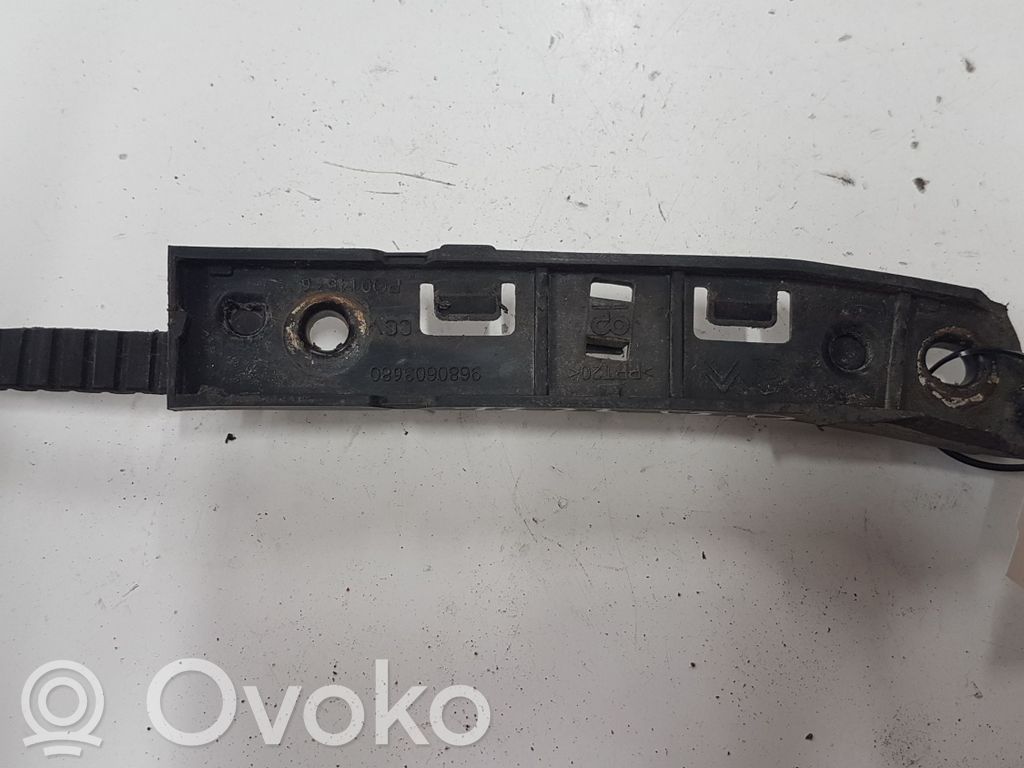 Citroen Berlingo Uchwyt / Mocowanie zderzaka tylnego 