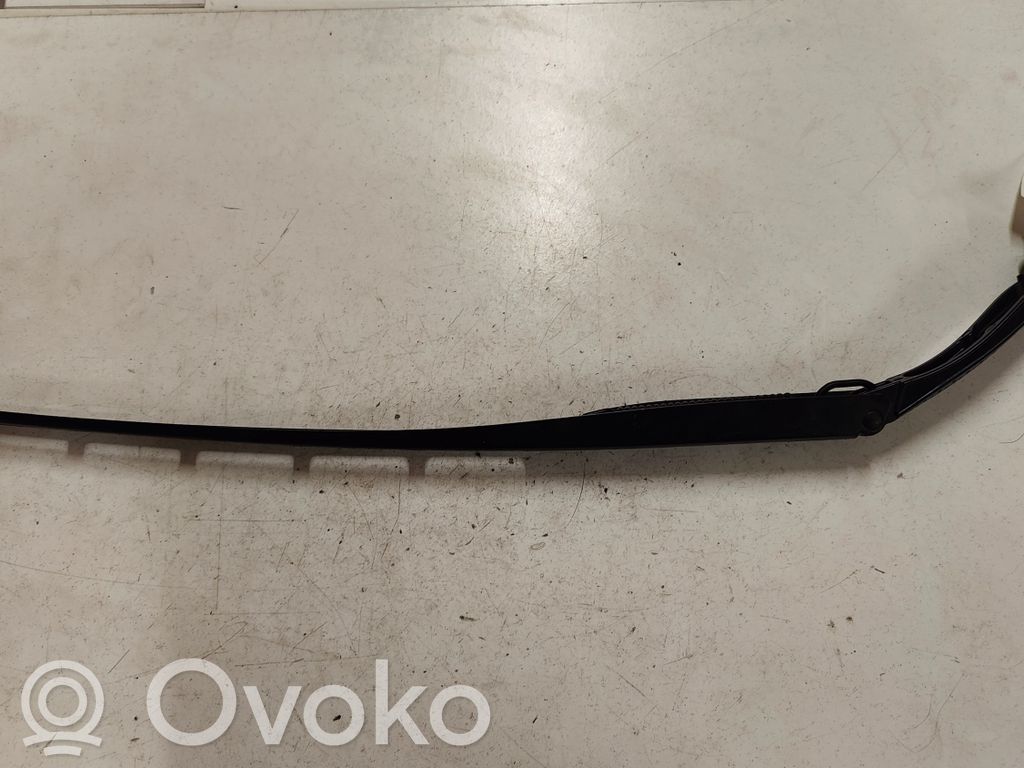 Citroen C5 Front wiper blade arm 