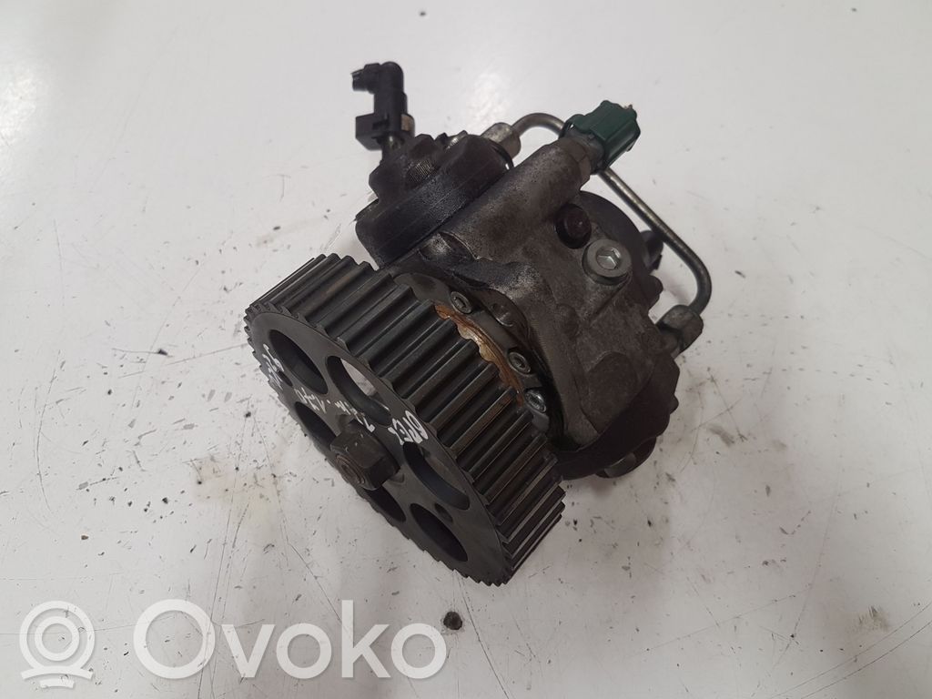 Opel Astra H Fuel injection high pressure pump 