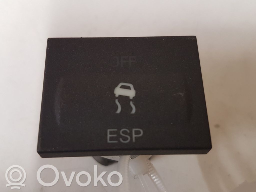 Ford Focus C-MAX ESP (stability program) switch 