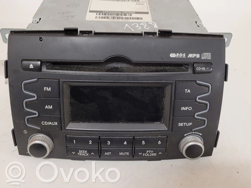 KIA Sorento Panel / Radioodtwarzacz CD/DVD/GPS 