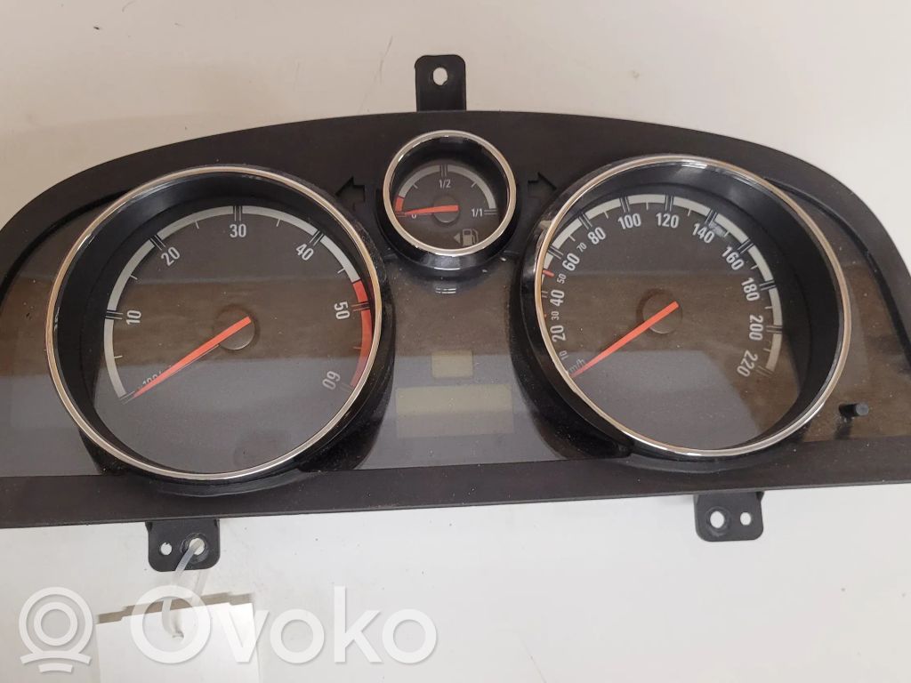 Opel Antara Speedometer (instrument cluster) 