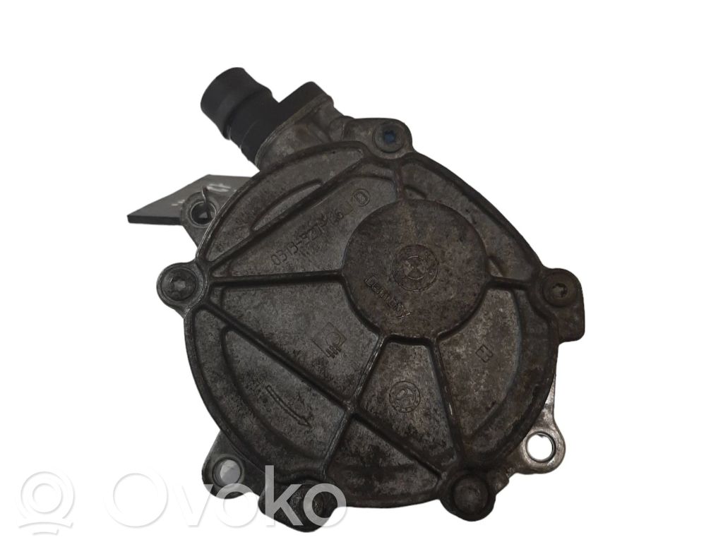 BMW 1 E81 E87 Vacuum pump 