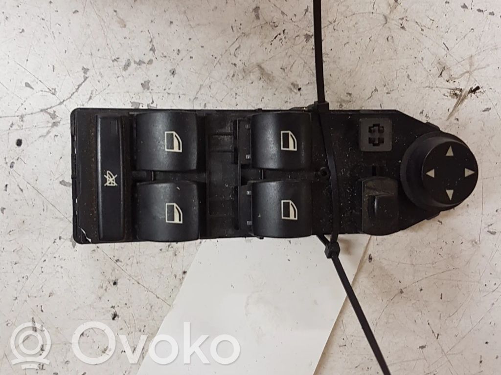 BMW 5 E60 E61 Electric window control switch 