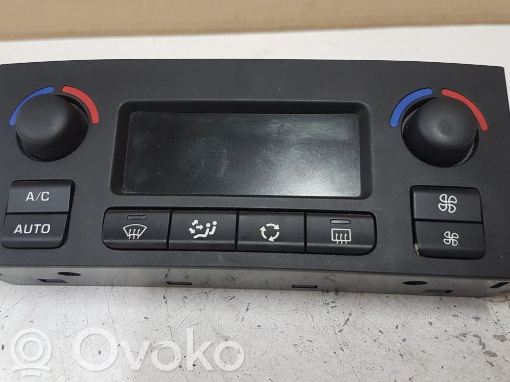Peugeot 207 Climate control unit 
