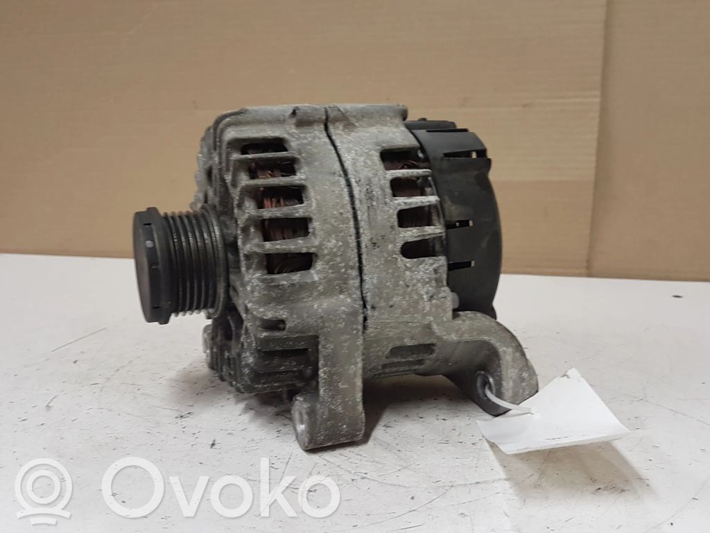 BMW 5 F10 F11 Ģenerators 