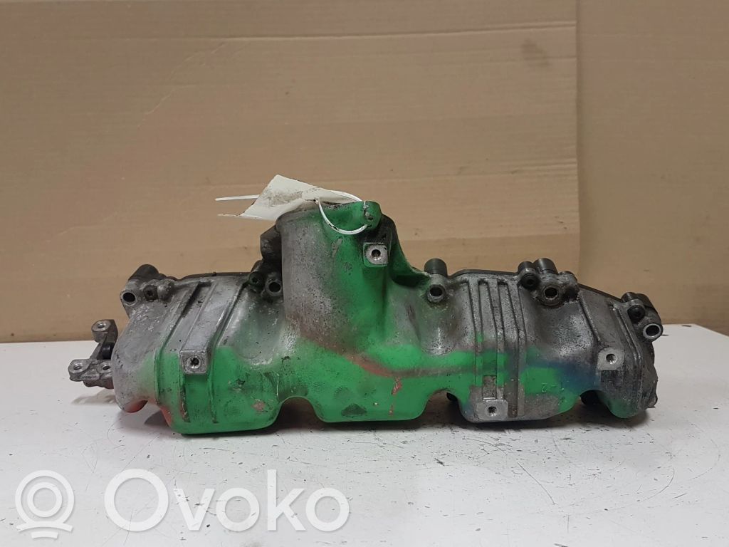 Volkswagen PASSAT B6 Kolektor ssący 