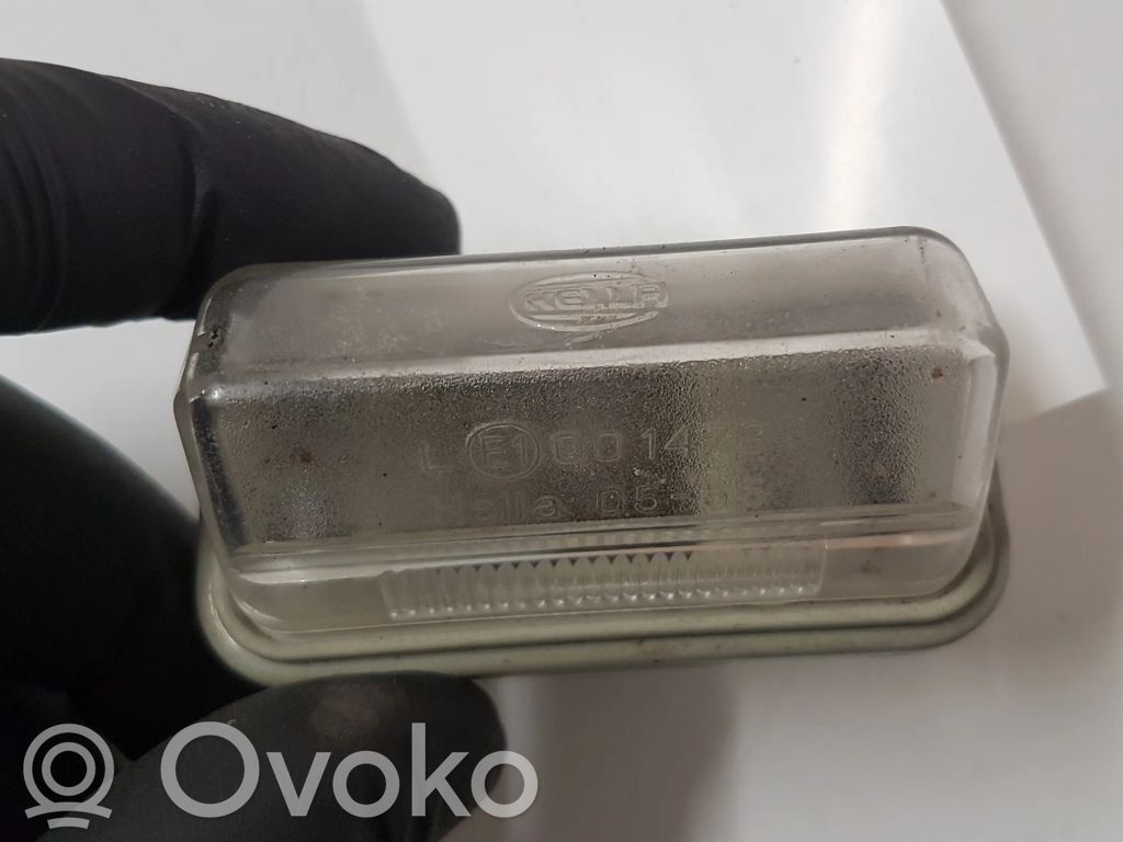 Toyota Avensis T250 Lampa oświetlenia tylnej tablicy rejestracyjnej 