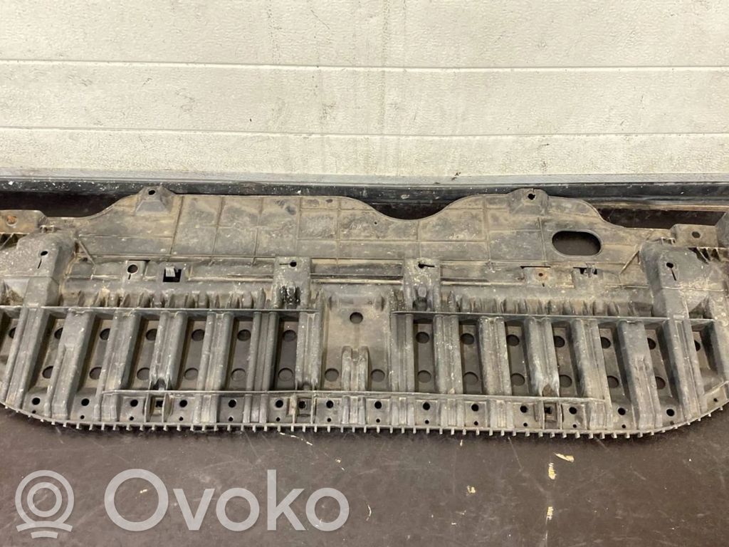 Toyota Avensis T270 Osłona pod zderzak przedni / Absorber 