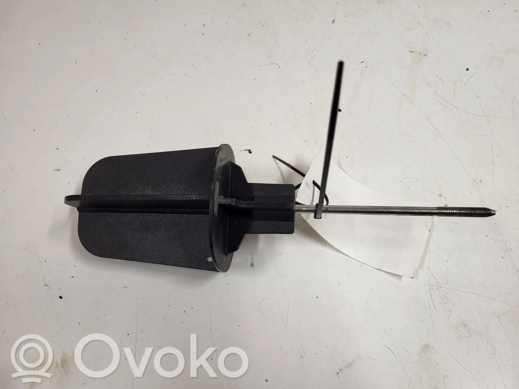 Ford Mondeo MK IV Tornillo de la rueda de repuesto 