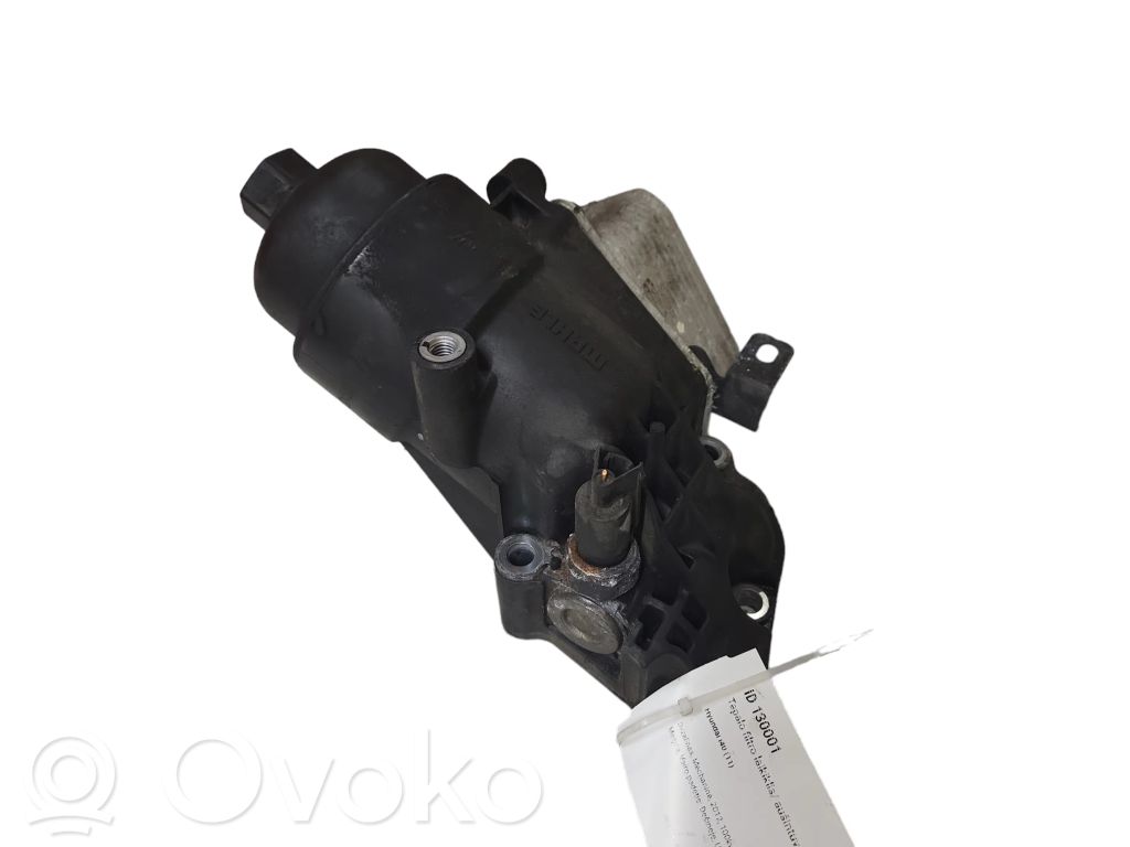 Hyundai i40 Oil filter mounting bracket 