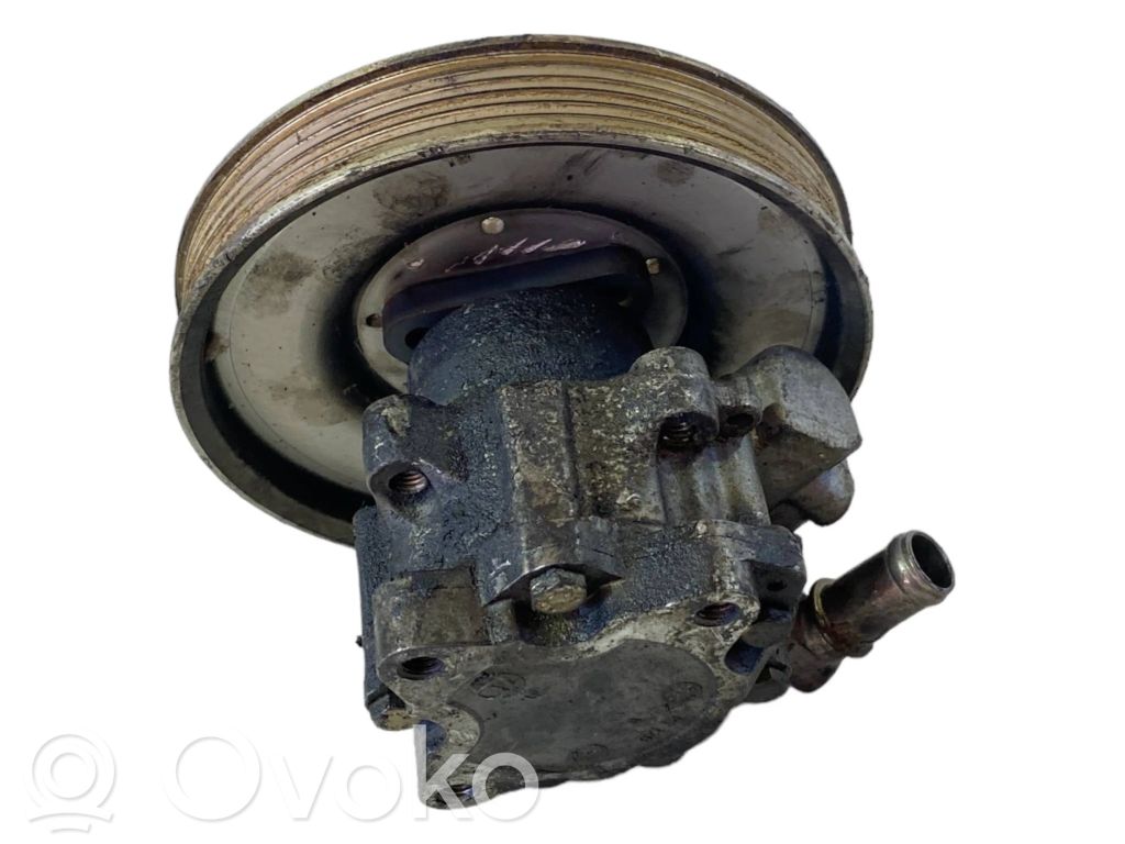 Audi A4 S4 B5 8D Ohjaustehostimen pumppu 