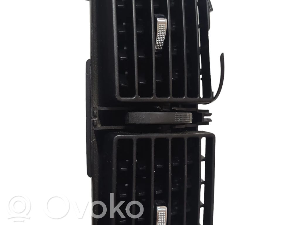 Peugeot 307 Griglia di ventilazione centrale cruscotto 
