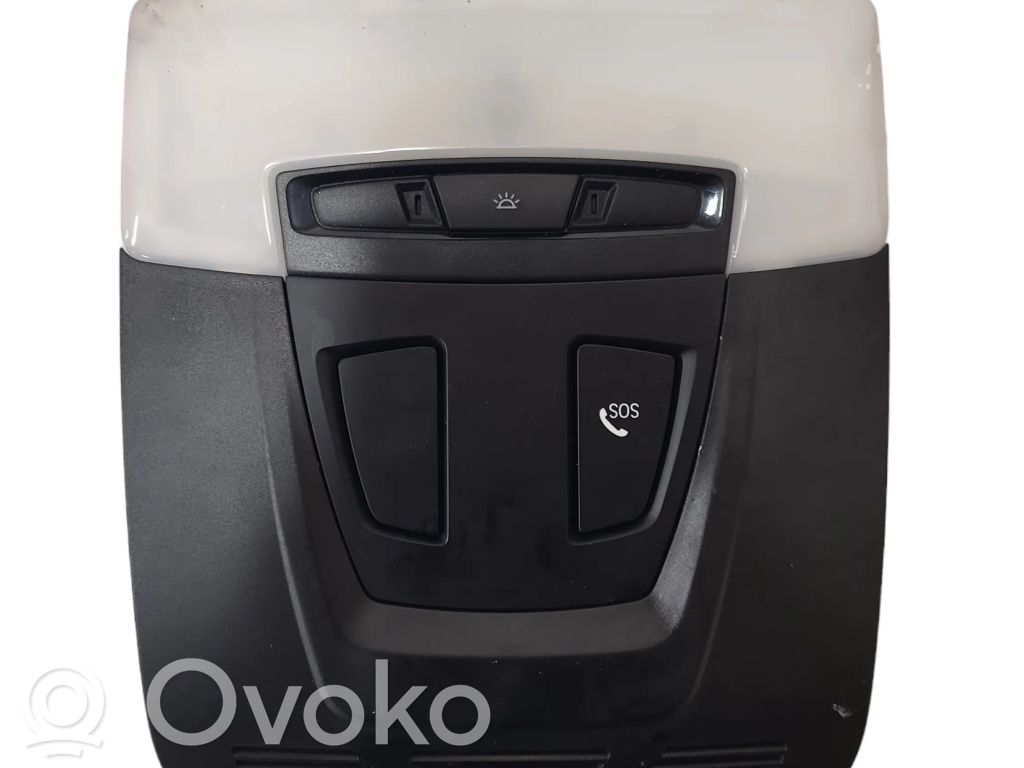 BMW 1 F20 F21 Etuistuimen valo