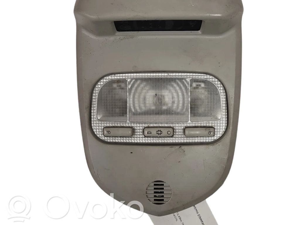 Peugeot 5008 Front seat light 