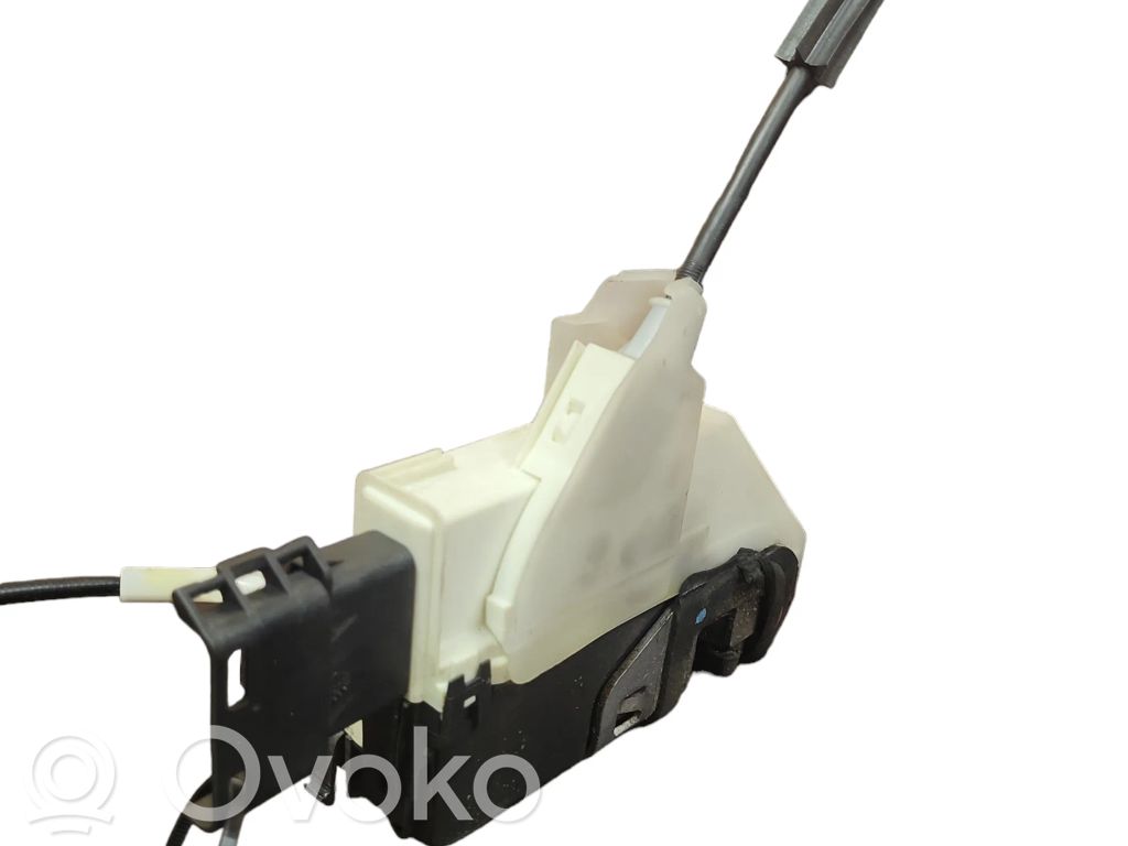 Citroen C5 Front door lock 