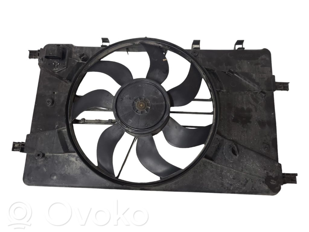 Opel Astra J Elektrisks radiatoru ventilators 