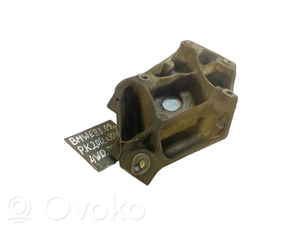 Engine mounting bracket   13807410,6955,451673