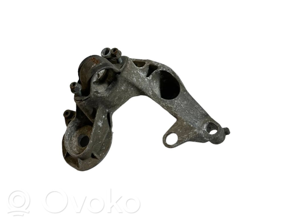 Engine mounting bracket   4F0199351N