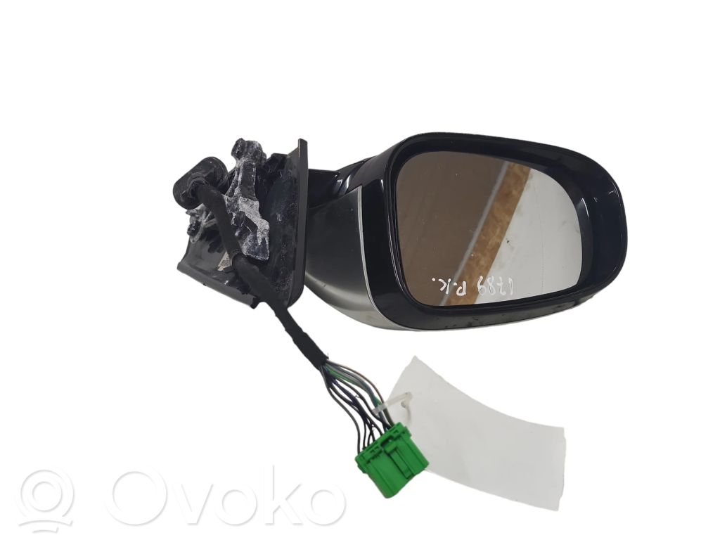 Volvo V40 Front door electric wing mirror 