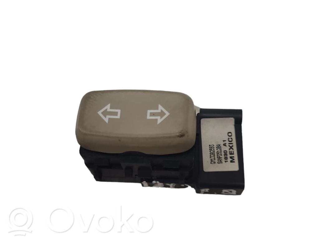Opel Insignia A Seat control switch 