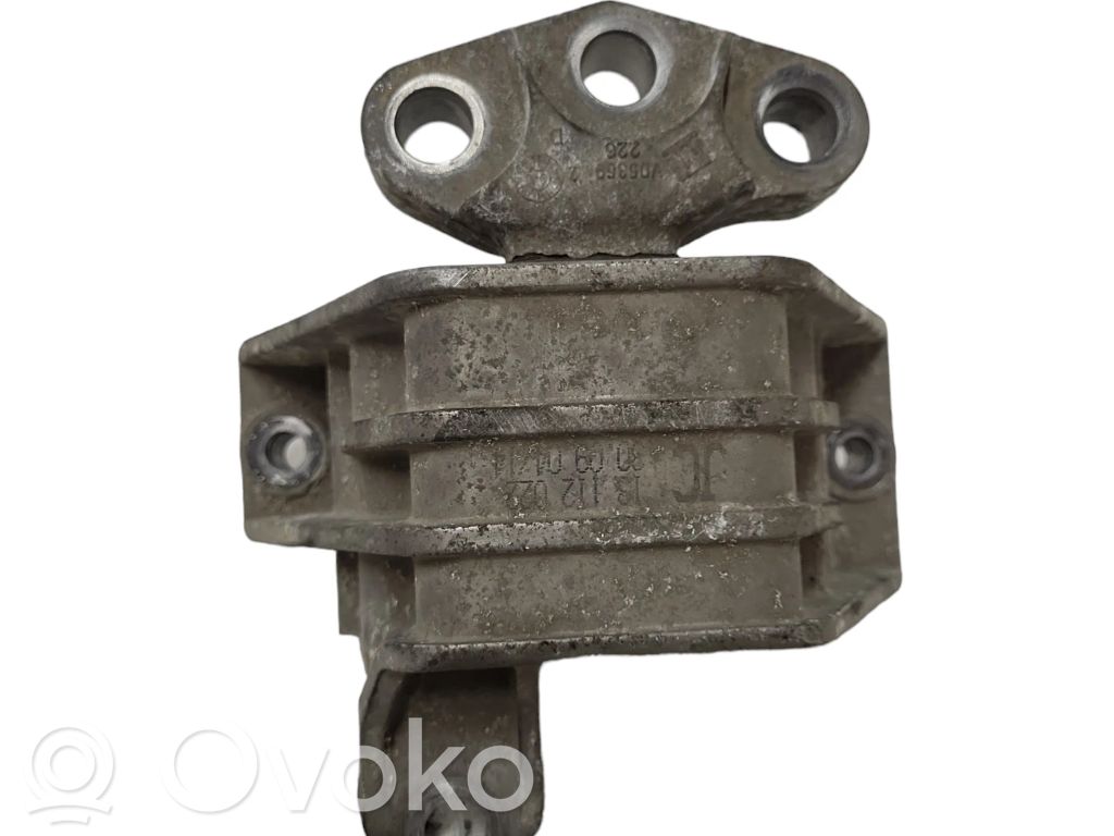 Opel Signum Engine mount bracket 