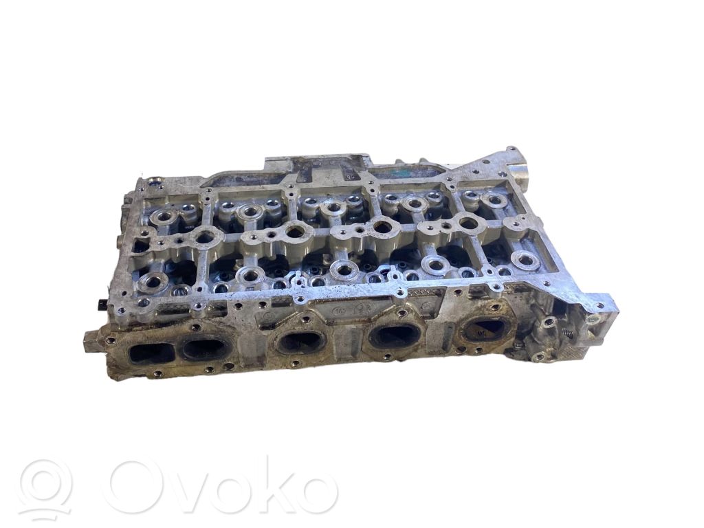 Ford Transit VII Engine head 