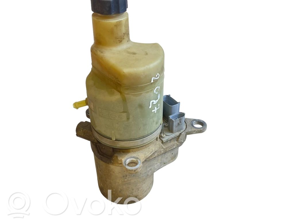 Volvo V50 Ohjaustehostimen pumppu 