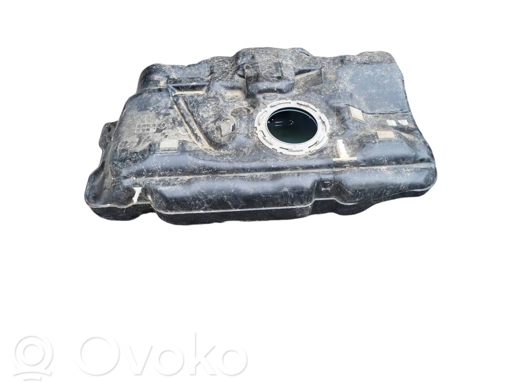 Mercedes-Benz A W176 Serbatoio del carburante 