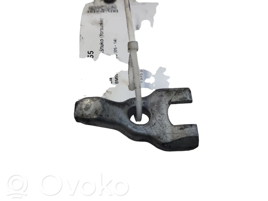 Fuel Injector clamp holder