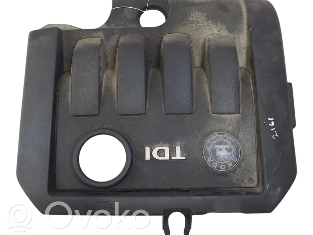 Skoda Octavia Mk2 (1Z) Couvercle cache moteur