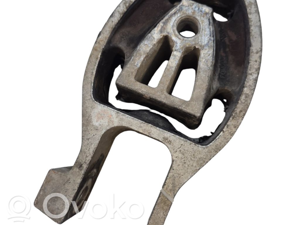 Ford Mondeo MK IV Engine mount bracket 