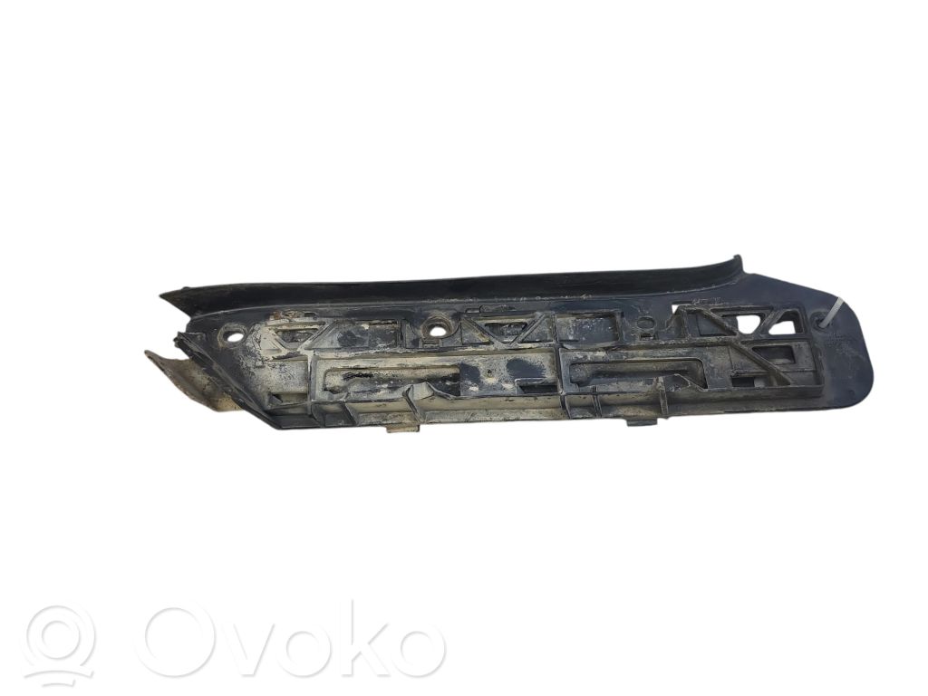 Etupuskurin kannake   1T0807050