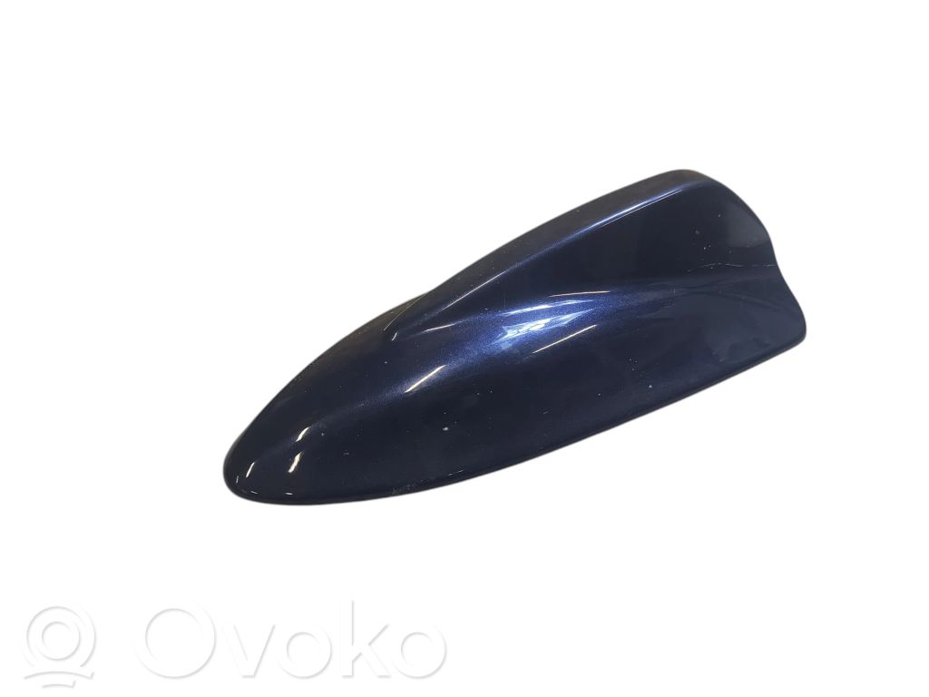 Volvo V40 Stogo (GPS) antenos dangtelis 
