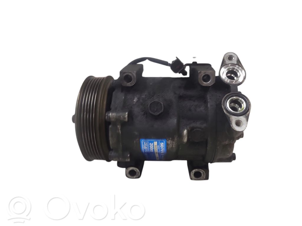 Volvo V50 Air conditioning (A/C) compressor (pump) 