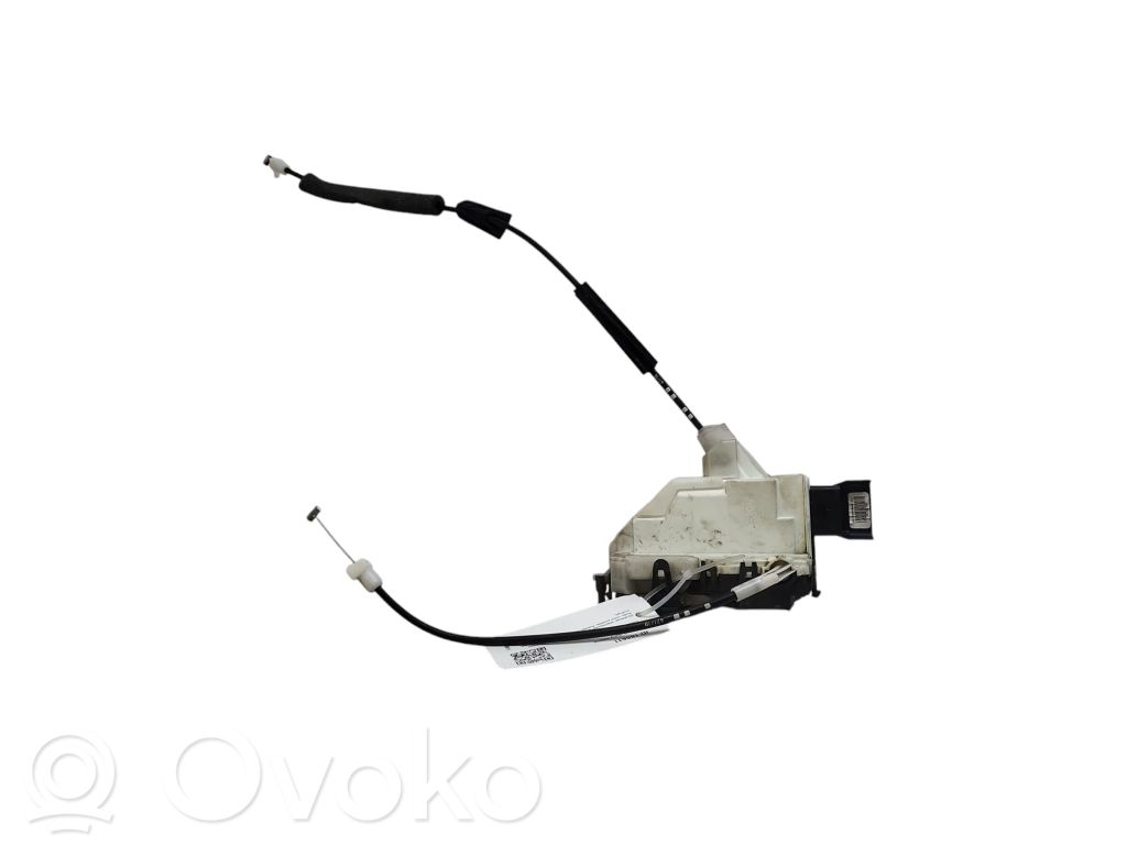 Citroen C5 Front door lock 