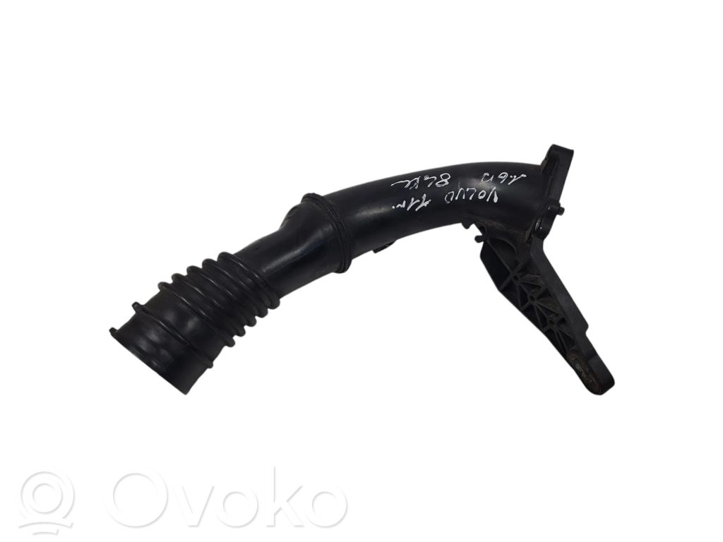 Volvo V60 Furtun/conductă intercooler 