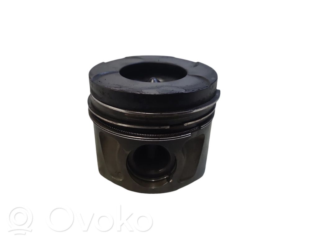 Opel Insignia A Piston