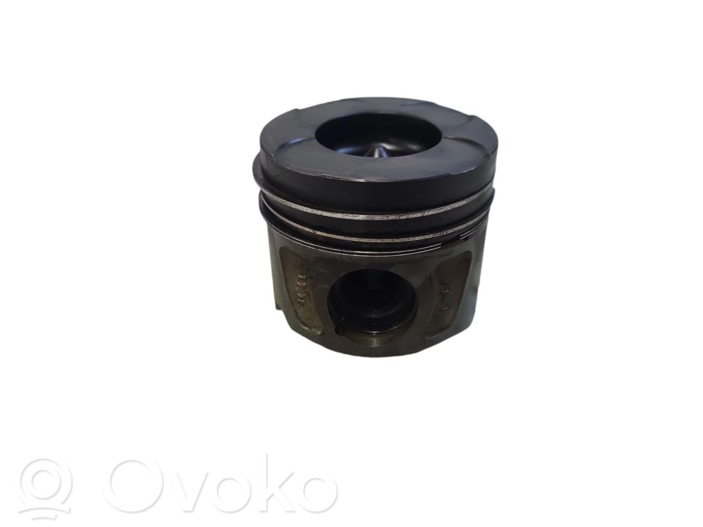 Opel Insignia A Piston