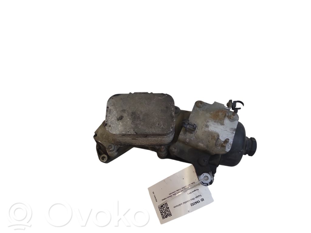 Peugeot 508 Supporto di montaggio del filtro dell’olio 